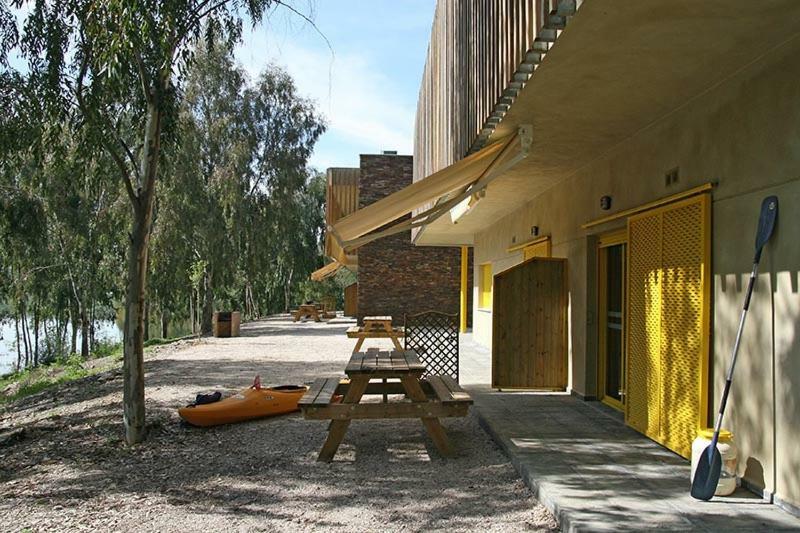 Apartamentos Villa Vacacional Castuera ภายนอก รูปภาพ