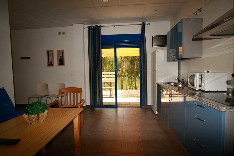 Apartamentos Villa Vacacional Castuera ภายนอก รูปภาพ
